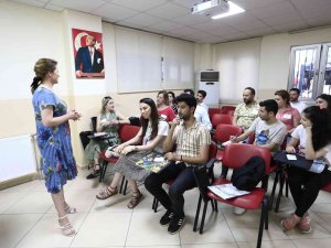 Denizli’de Hamilelik Ve Evlilik Okulu Eğitim Vermeye Devam Ediyor