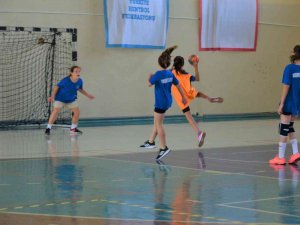 Yunusemre Belediyesinden Geleceğin Hentbolcularına Davet