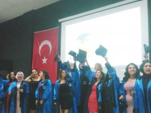 Domaniç Hayme Ana Myo’da Mezuniyet Coşkusu