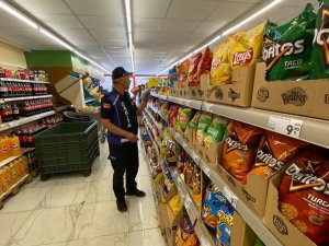 Zabıta Ekipleri Marketleri Denetledi