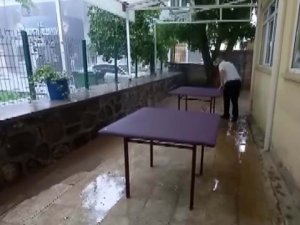 Tunceli’yi Sağanak Vurdu