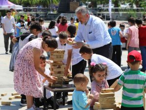 Bafra’da Çocuk Festivali