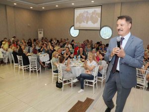 Başkan Deveci: “Atakum İnsani Gelişmişlikte Karadeniz’de 1’inci, Türkiye’de 6’ncı Kent”