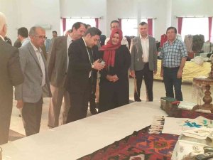 El Emeği Ürünler Sergilendi