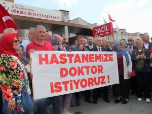 Uzman Doktor İsteyen Muhtarlardan Basın Açıklaması