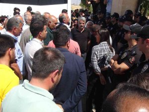 Şenyaşar Ailesinin Anmasında Gerginlik