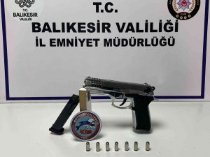 Balıkesir’de Polis, Aranan 185 Şahsı Gözaltına Aldı