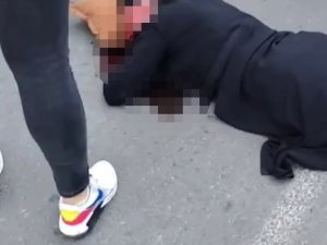 Küçükçekmece’de Feci Kaza: Dolmuş Anne Ve Çocuğuna Çarptı