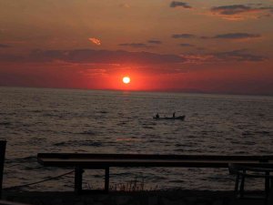 Kuşadası’nda Gün Batımı Mest Ediyor