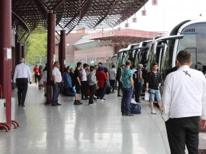Eskişehir Otobüs Terminalinde Hareketlilik