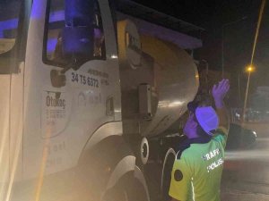 Bu Caddeye Giren Ağır Tonajlı Araçlar Ceza Yiyecek