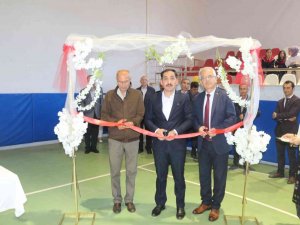 - Domaniç Ortaokulu’nda Bilim Fuarı