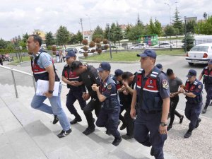 Karaman’da Bağ Evlerinden Hırsızlık Şüphelileri Tutuklandı