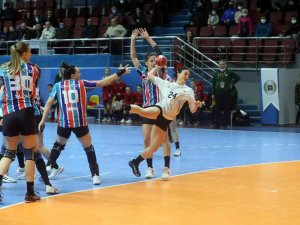 Yenimahalle Belediyesi Spor Kulübü’ne Taze Kan