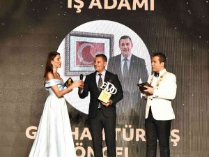 Öngel’e Yılın İş Adamı Ödülü