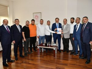 Eğitim Kart Projesi Tobb Başkanı’na Sunuldu