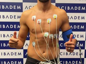 Beşiktaş’ın Yeni Transferi Saiss, Sağlık Kontrolünden Geçti
