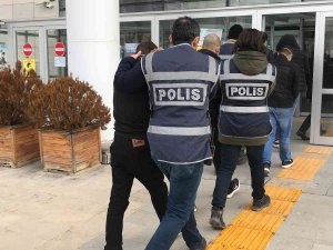 Elazığ’da 38 Yıl 8 Ay Kesinleşmiş Hapis Cezası Bulunan 7 Şüpheli Tutuklandı