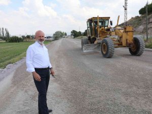 Kocasinan’da Yol Çalışmaları Hız Kesmeden Devam Ediyor