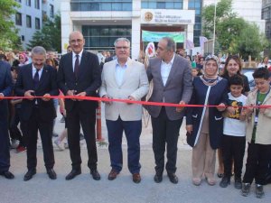 Yusuf Gökçenay Bilim Ve Sanat Merkezi Öğrencileri Hünerlerini Sergiledi