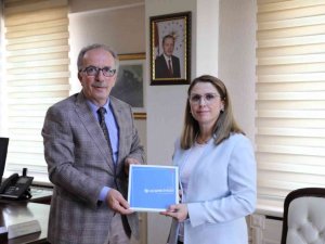 Vali Arslan, Rektör Uzun’u Ziyaret Etti