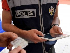 Polis; Okul Çevrelerinde Kuş Uçurtmadı