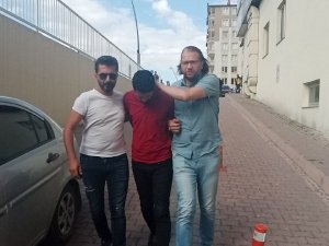 Kayseri’de Dehşete Düşüren Cinayette Şüpheli Sağlık Kontrolüne Götürüldü