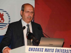 Di̇b Başkanlık Müşaviri Muhlis Akar: “Yapay Et 3 Sebepten Dini Açıdan Problemli”