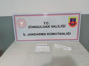 Araçta Uyuşturucu İle Yakalandılar