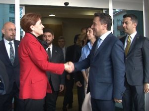 İ̇yi̇ Parti Genel Başkanı Akşener’den Babacan’a Ziyaret