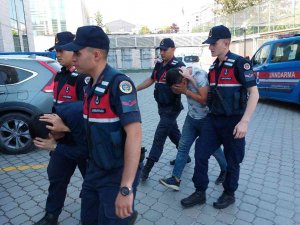 İ̇zinsiz Kenevir Ekmekten Gözaltına Alındılar