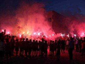 Yeri Amatör Sevgisi Süper Lig