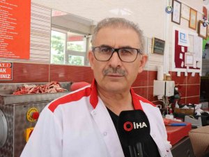 Yabancı Uyruklu Çobanlar Hayvanları Çaldı, Mandıra Sahibi Durumu Kesimcinin Aramasıyla Öğrendi