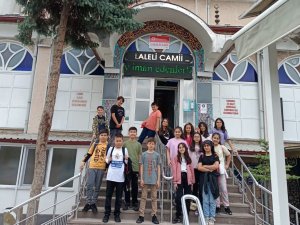 Ortaokul Öğrencileri Gençlik Merkezi’ni Ziyaret Etti