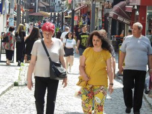 Turist Akınına Uğrayan Edirne’de Esnafa Oda Başkanından "Fiyat Tarifesine Uyun" Çağrısı