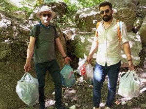 Yüksekovalı Dağcılardan Dağlarda Çöp Temizliği