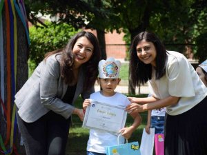 Minik Öğrenciler Mezun Oldu