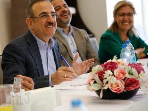 Ak Parti İ̇zmir, Vefa Buluşmalarının 5’incisini Yaptı