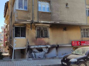 Sultangazi’de Çocukların Yaktığı Ateş Paniğe Neden Oldu