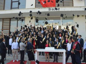 Orhangazi’de Mezuniyet Sevinci