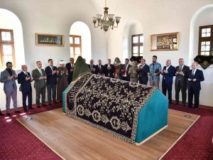 Sultan Murad, Kosova’da Kabri Başında Anıldı