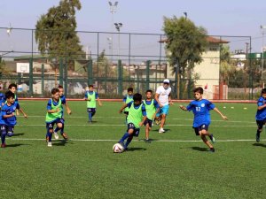 Akdeniz Belediyesi Yaz Spor Okullarına Kayıtlar Başladı