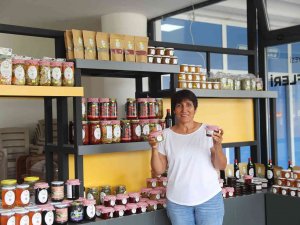 Üreten Kadınların Ürünleri Müşterilerle Buluştu