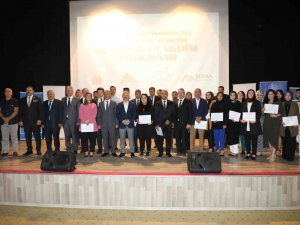 Ağrı’da “Akademik Destek Eğitimi Sertifika Takdim Programı” Düzenlendi