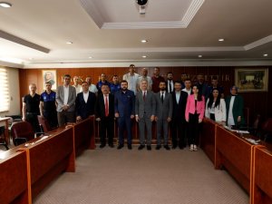 İ̇negöl Belediyesi’nde Personele Kaizen Ödülleri Takdim Edildi