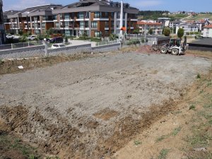 Yalova’da Yeni Çocuk Parkları Ve Spor Alanları Yapıyor