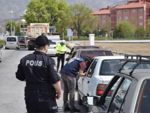 Erzincan Polisi Suç Ve Suçluya Geçit Vermiyor