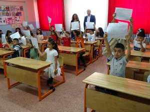 Yozgat’ta 74 Bin 988 Öğrenci Karne Heyecanı Yaşadı