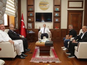 Bayburt’un Taht Köyünde Çeyrek Asırdır Ekilmeyen Araziler Üretime Kazandırılacak