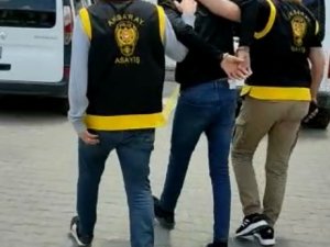 Aranan Şahıs Sahte Kimlikle Yakalandı
